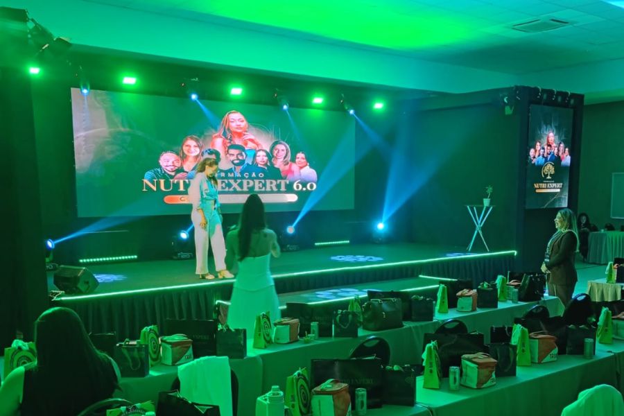 banner-blog-hotel-praia-centro-fabrica-de-negocios-recebe-formacao-nutri-expert